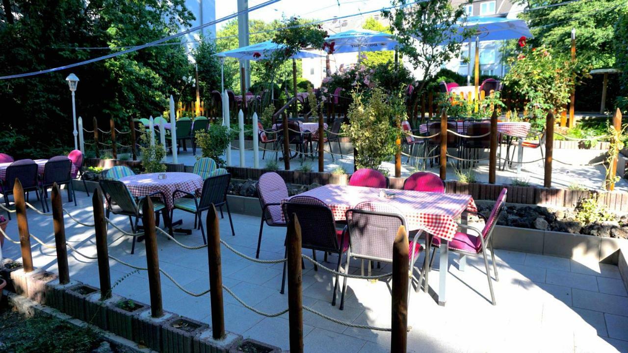 Hotel Am Schloss Borbeck 3*